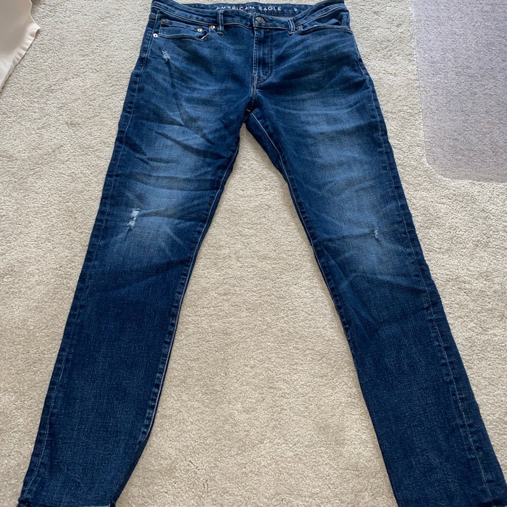 Men’s American Eagle dark wash jeans